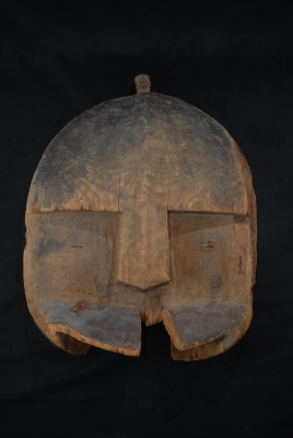 Carved mask (Lurtusqaq--Wide One)
