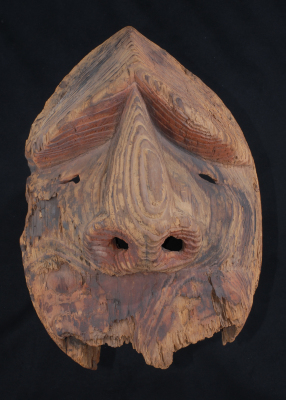 Carved mask (Qumsuugnasqaq--Ugly One)