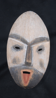 Carved mask (Angun--Old Man)