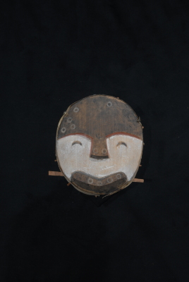 988.2.201, Carved mask (Yuaulik--Searcher)